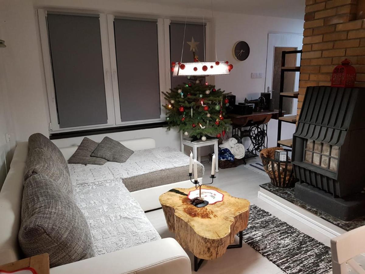 Horska Chata V Srdci Kremnickych Hor Banska Bystrica Luaran gambar